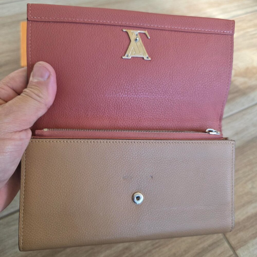 Louis Vuitton Portefeiulle Lock Me II Camel/Mauve Long Wallet - Picture 6 of 8